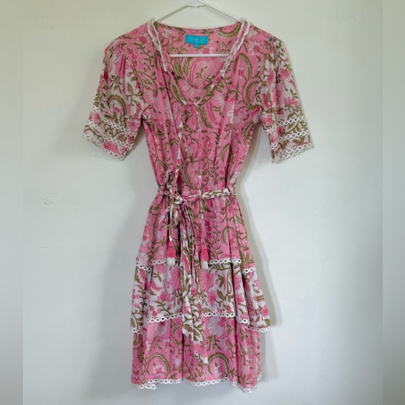 Darlington Isle Floral Lace Ashton Pink Tiered Summer Mini Dress Size Medium - Picture 2 of 10